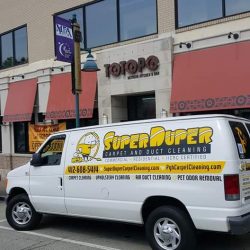 Super Duper van logo outside